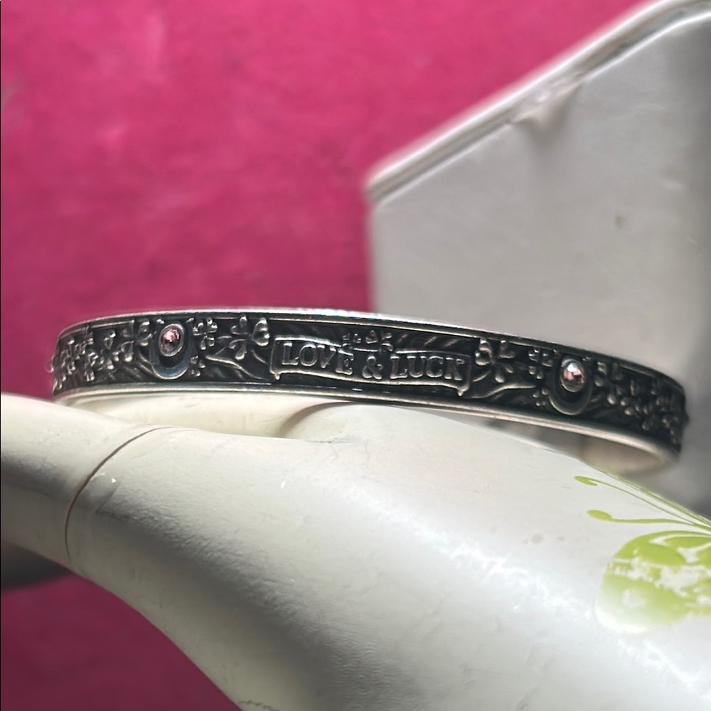🌟Alex and Ani Fortune’s Favor Cuff🌟